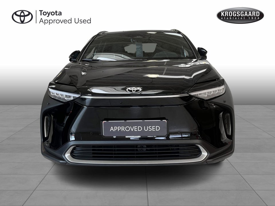 Toyota bZ4X Executive 5d