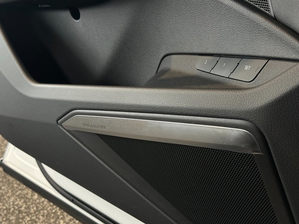 Audi Q8 e-tron 55 Sportback quattro 5d