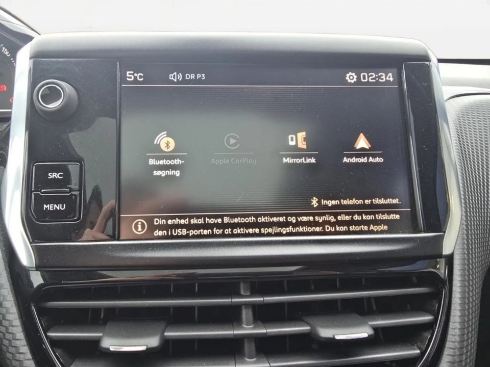 Peugeot 2008 1,2 e-THP 110 Allure Sky 5d