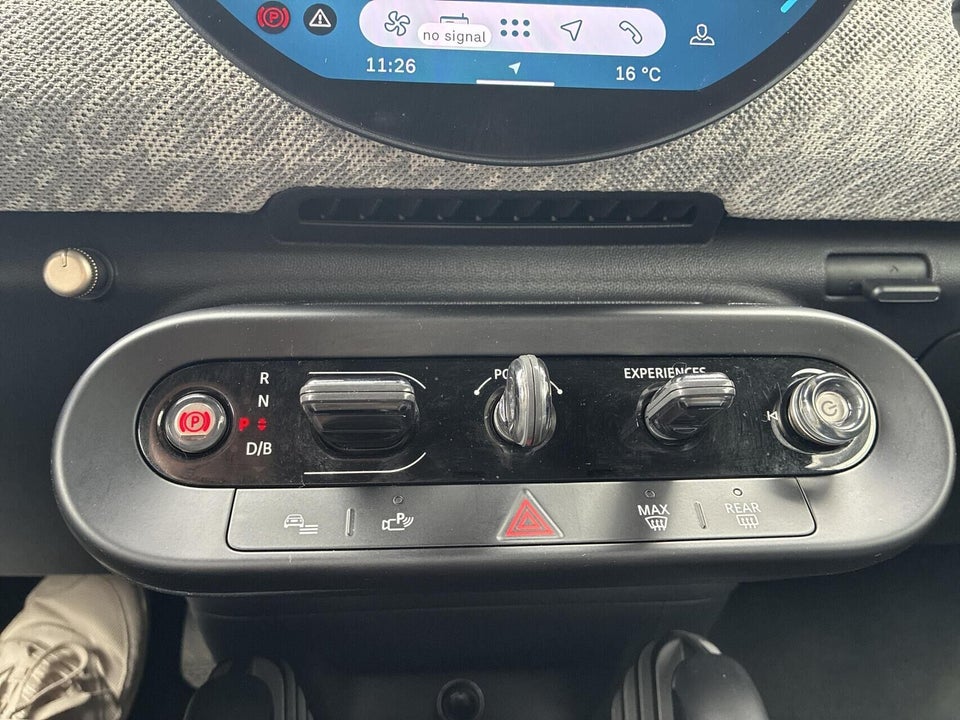 MINI Cooper SE Favoured Trim XL 3d