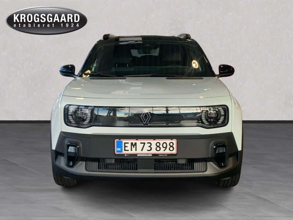 Renault 4 E-Tech 52 Techno 5d