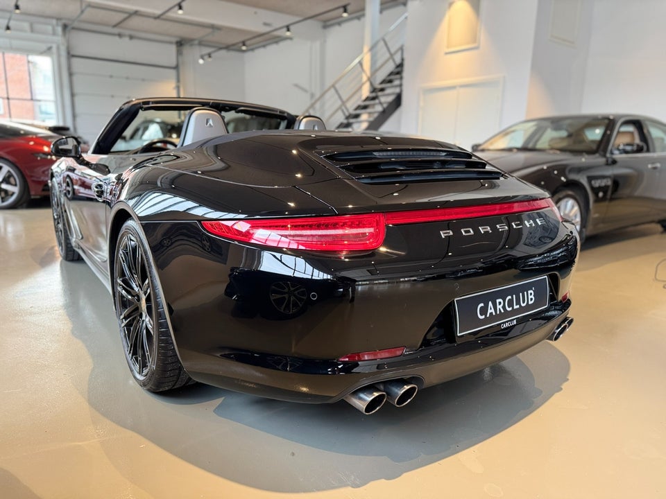 Porsche 911 Carrera 4S 3,8 Cabriolet PDK 2d