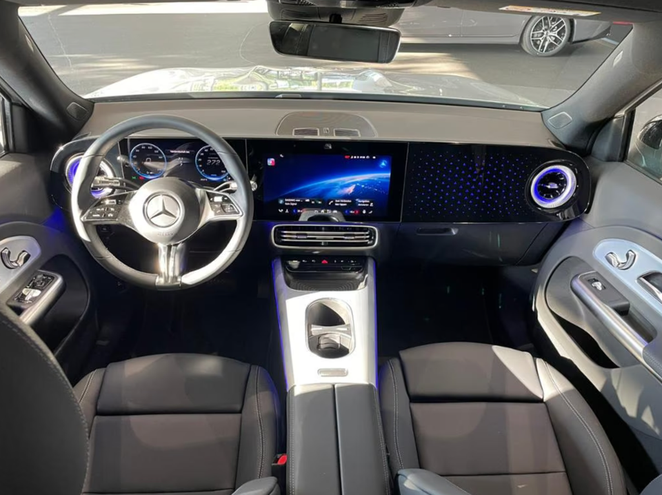 Mercedes GLB250+ electric Progressive Advance Plus 7prs 5d