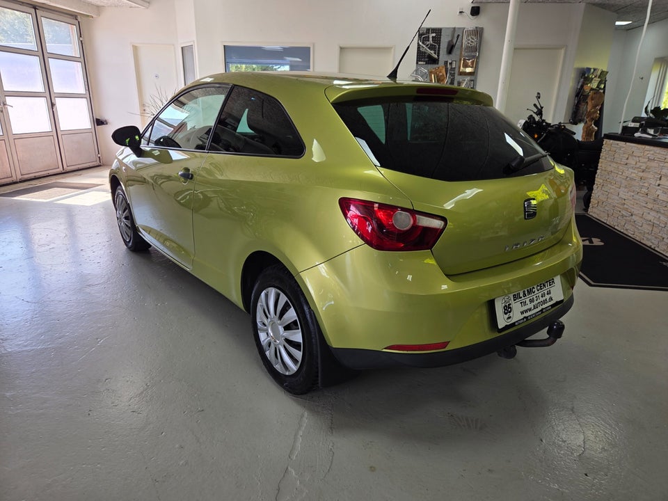 Seat Ibiza 1,4 16V Reference SC 3d