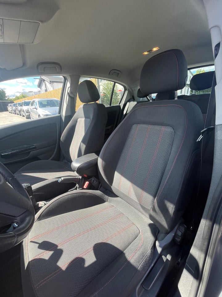 Opel Corsa 1,4 T 120 Sport 5d