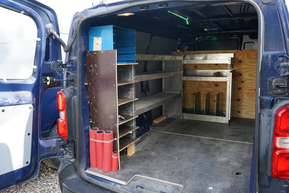 Toyota ProAce 2,0 D 122 Long Comfort 5d