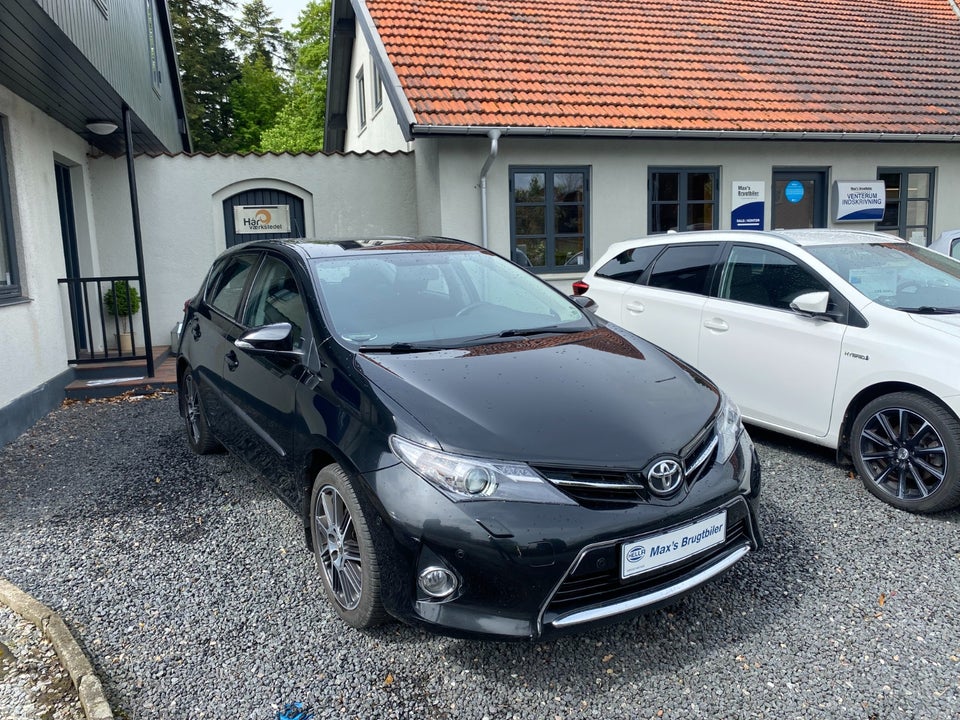 Toyota Auris 1,6 T2+ 5d