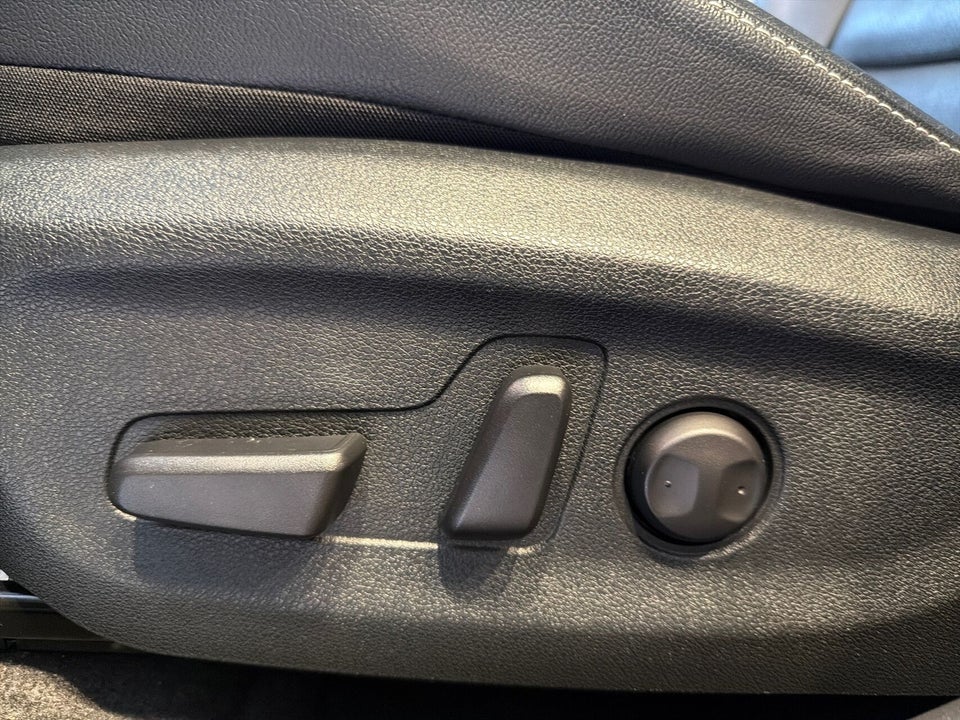 Kia e-Niro 64 Advance 5d