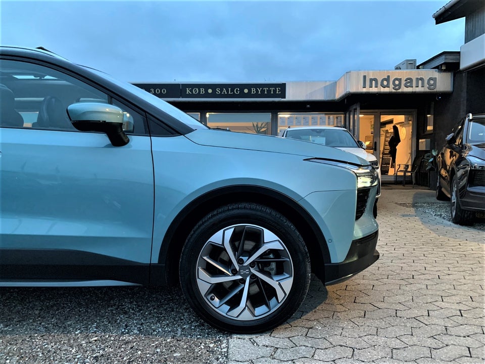 Aiways U5 Premium 5d