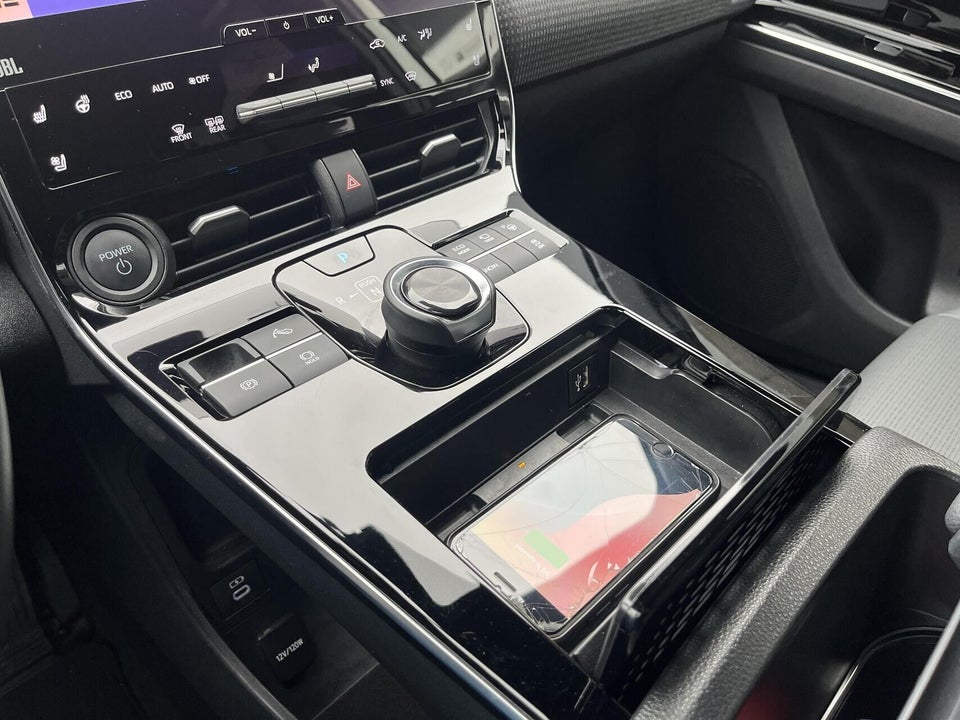 Toyota bZ4X Executive 5d