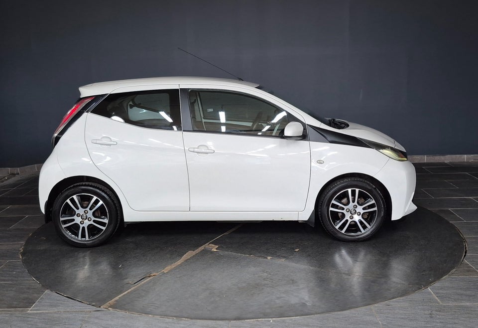 Toyota Aygo 1,0 VVT-i x 5d