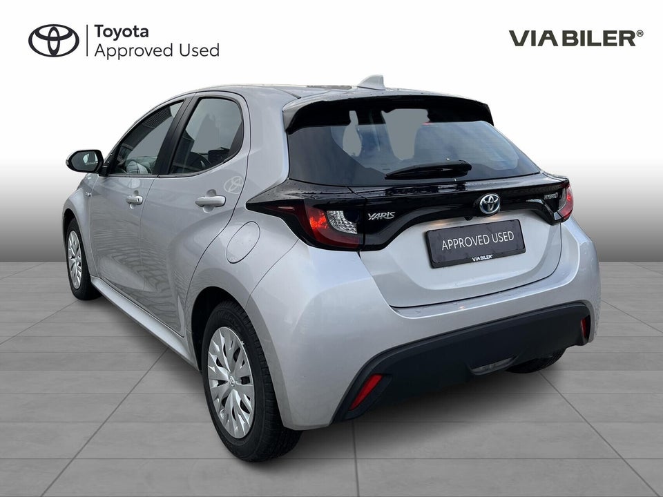 Toyota Yaris 1,5 Hybrid H3 e-CVT 5d