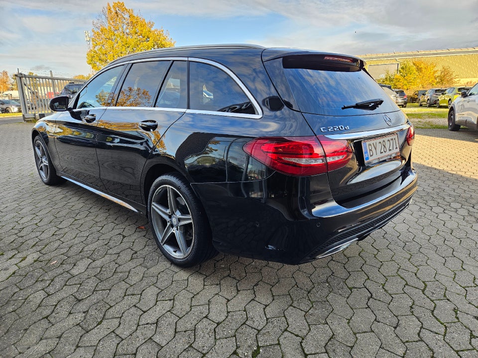 Mercedes C220 d 2,2 AMG Line stc. aut. 5d