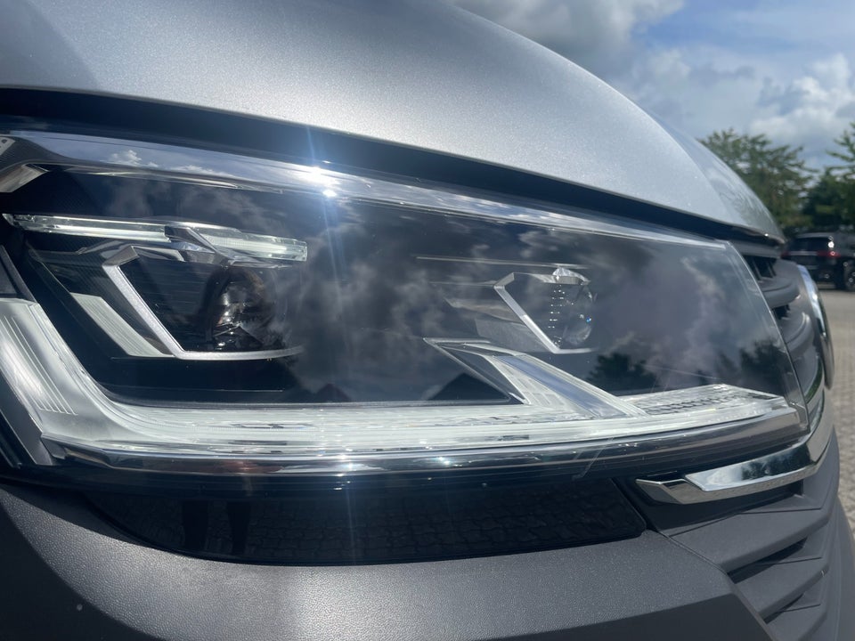 VW Transporter 2,0 TDi 150 Db.Kab m/lad DSG