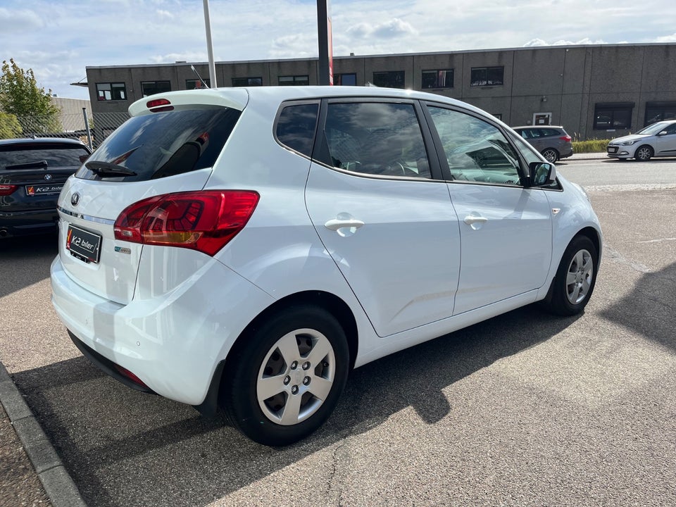 Kia Venga 1,4 CVVT Premium 5d
