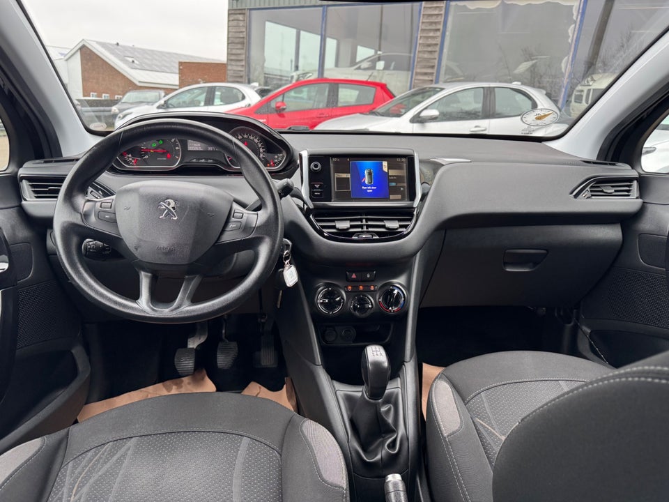 Peugeot 208 1,2 VTi Active 5d