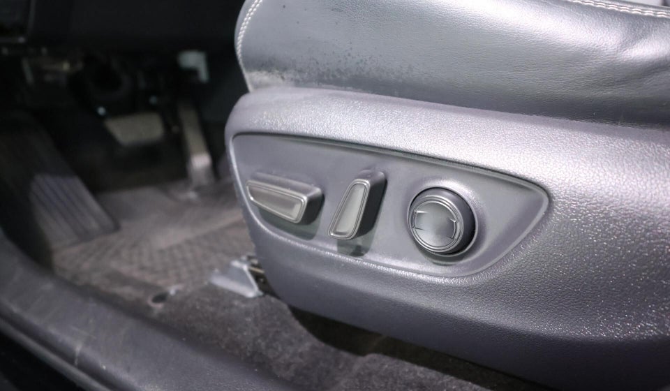 Toyota RAV4 2,5 Hybrid H3 Business MDS 5d