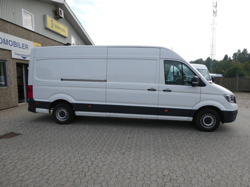 VW Crafter 35 2,0 TDi 177 Kassevogn L4H3