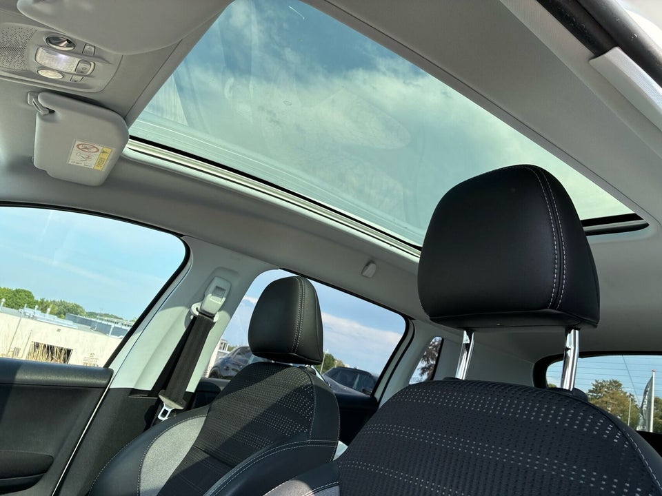 Peugeot 2008 1,2 e-THP 110 Edition+ 5d