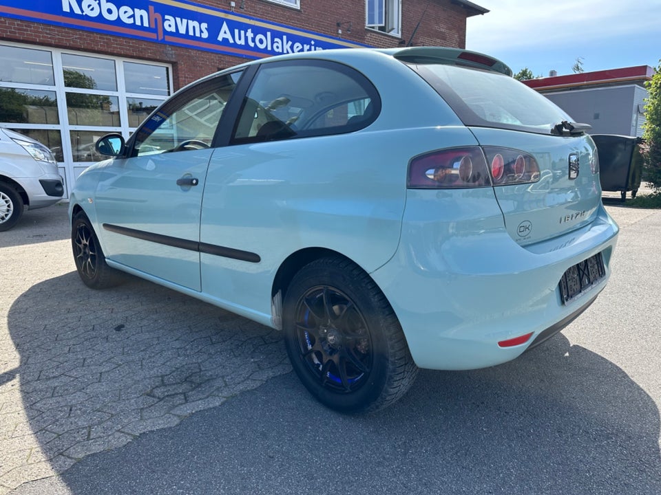 Seat Ibiza 1,4 16V 85 Reference 5d