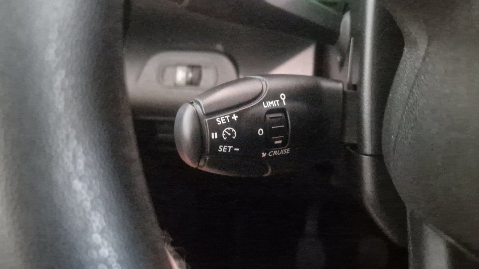 Toyota ProAce City 1,5 D 102 Medium Comfort 5d