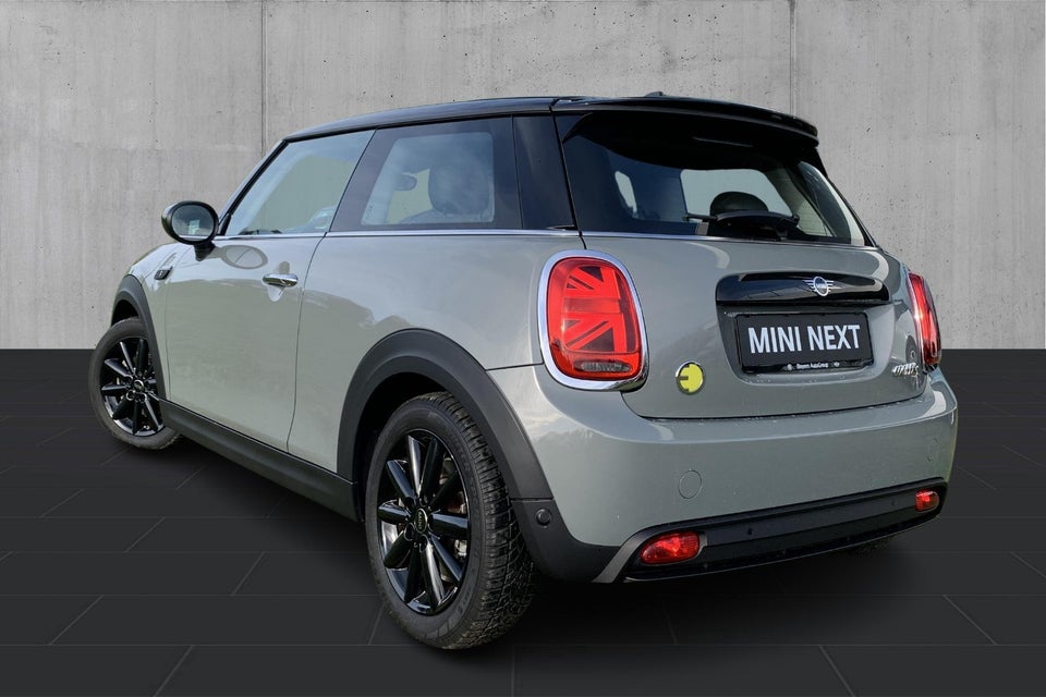 MINI Cooper SE Classic Trim 3d