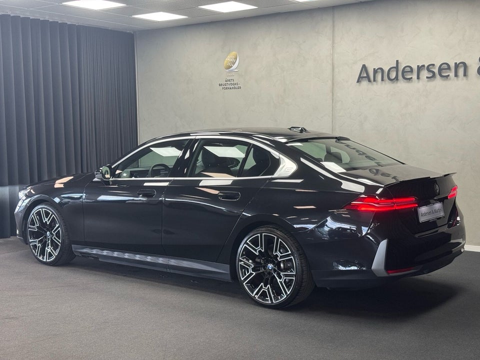 BMW i5 eDrive40 Sport Line 4d