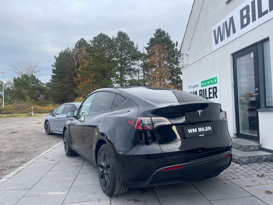 Tesla Model Y RWD 5d