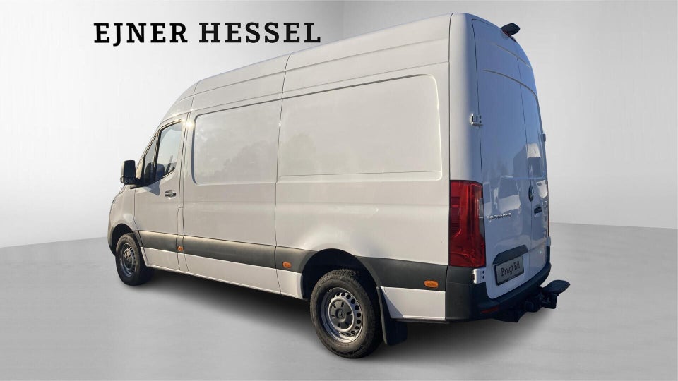 Mercedes Sprinter 317 2,0 CDi A2 Kassevogn aut. RWD