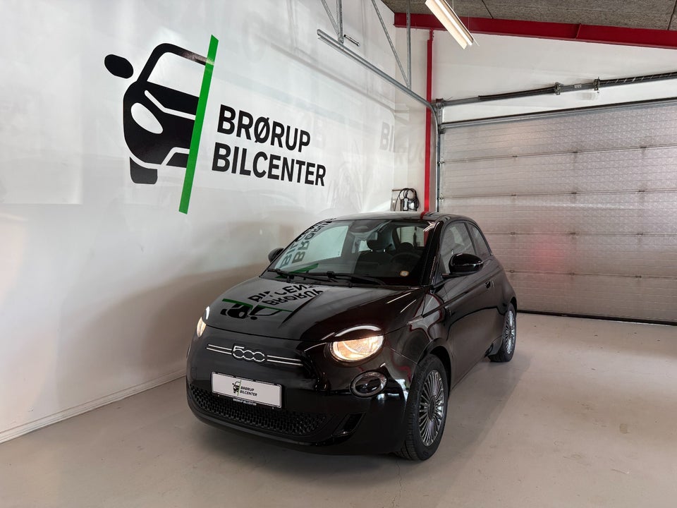 Fiat 500e 42 Icon 3d