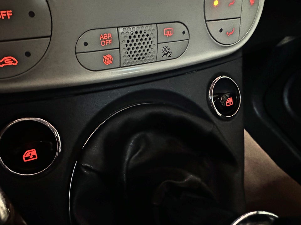 Fiat 500 0,9 TwinAir 80 Lounge 3d