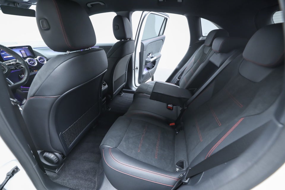 Mercedes EQA250+ AMG Advance 5d