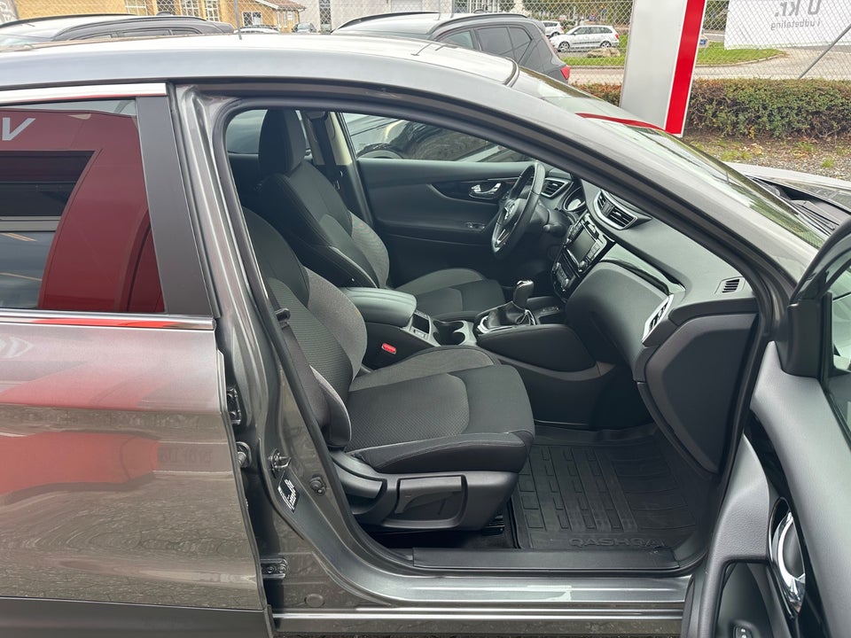 Nissan Qashqai 1,3 Dig-T 160 N-Connecta DCT 5d