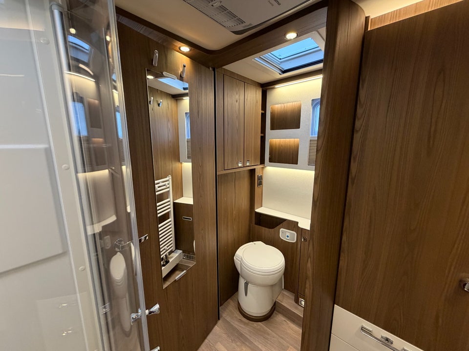 Hymer B-MC I890 2,2 CDi Masterline aut. 2d