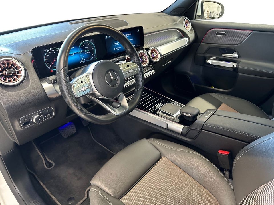 Mercedes EQB300 4Matic 7prs 5d