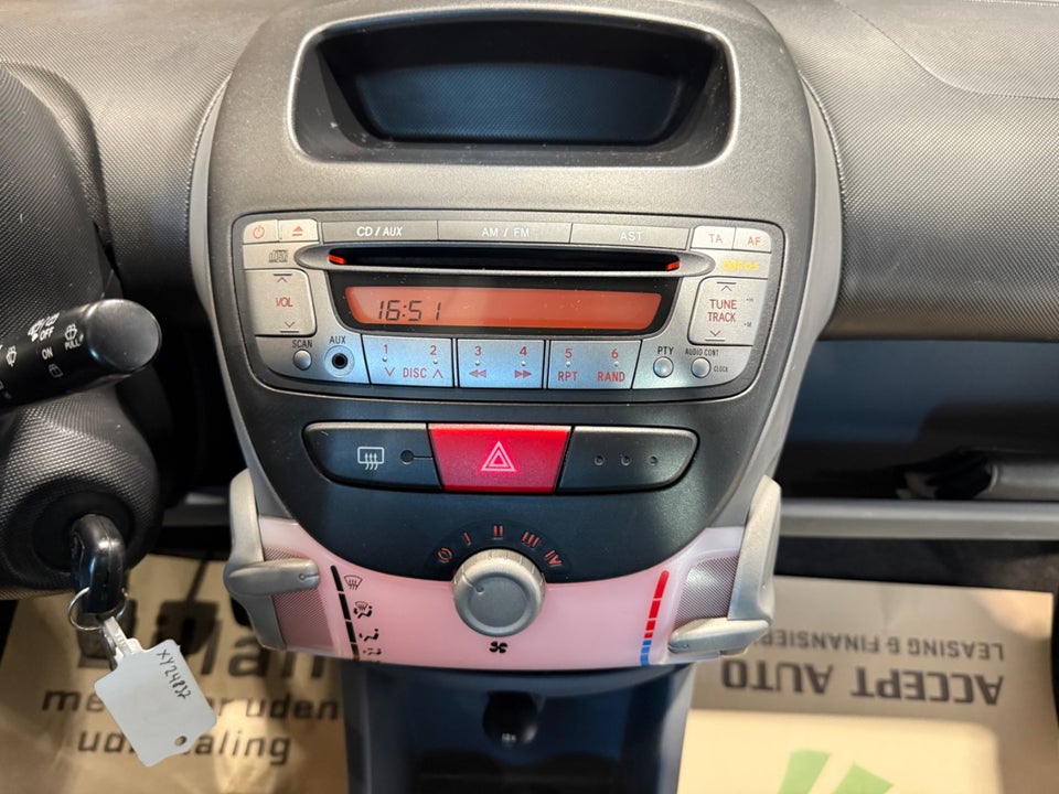 Toyota Aygo 1,0 Plus 5d