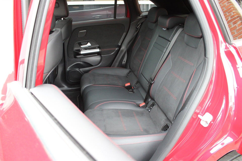 Mercedes EQA350 AMG Advance Plus 4Matic 5d
