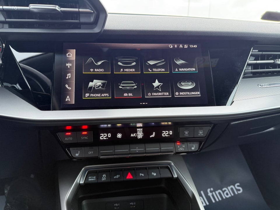 Audi A3 40 TFSi e Prestige Sportback S-tr. 5d