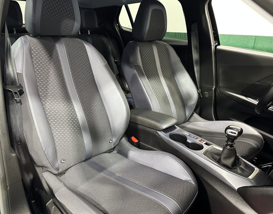 Peugeot 2008 1,2 PureTech 130 Evolution 5d