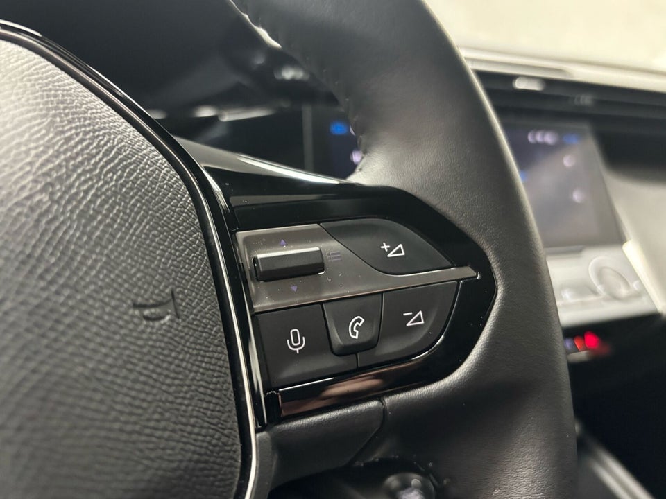Peugeot e-308 54 Style SW 5d