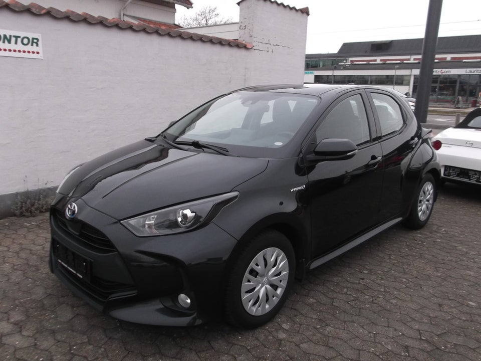 Toyota Yaris 1,5 Hybrid Active e-CVT 5d