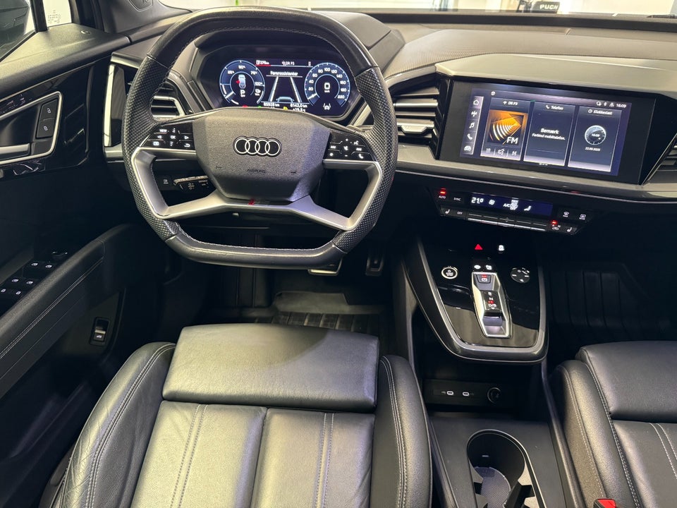 Audi Q4 e-tron 45 Attitude S-line quattro 5d