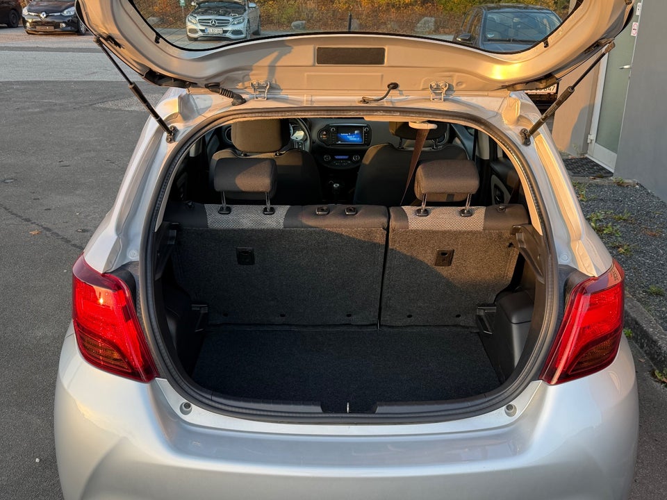 Toyota Yaris 1,5 Hybrid H2 Komfort e-CVT 5d