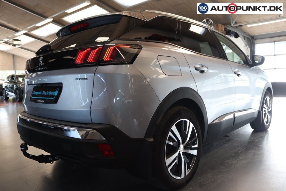 Peugeot 3008 1,6 Hybrid Allure Pack EAT8 5d