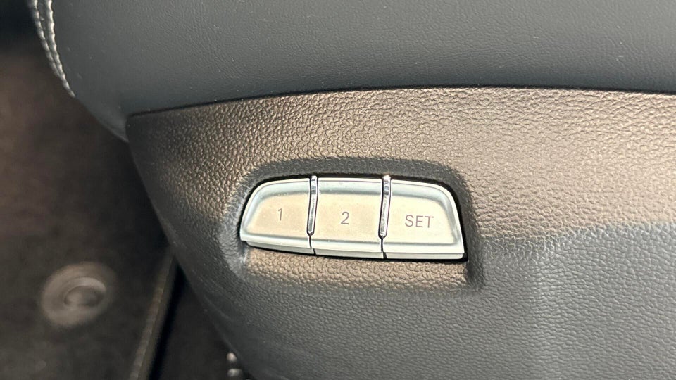 MG Marvel R Performance 5d