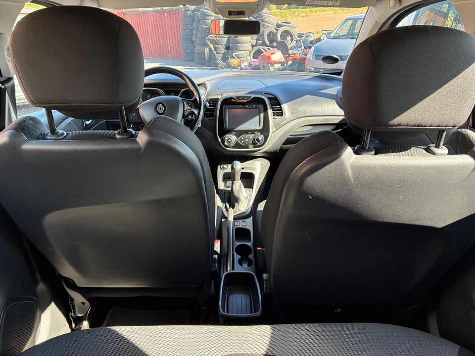 Renault Captur 0,9 TCe 90 Expression 5d