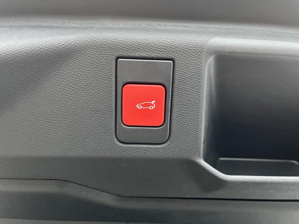 Peugeot e-5008 77 GT Pack 7prs 5d