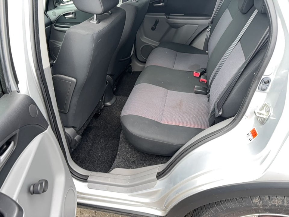 Suzuki SX4 1,6 GL 5d
