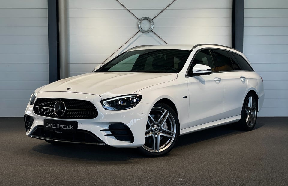 Mercedes E300 de 2,0 AMG Line stc. aut. 5d