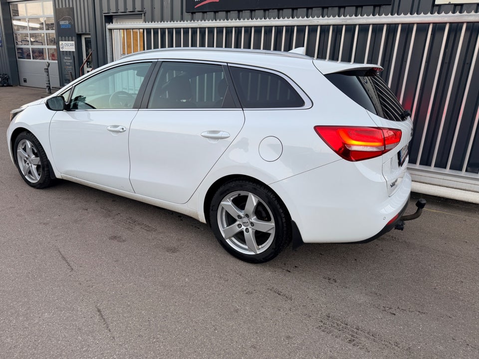 Kia Ceed 1,6 CRDi Active SW 5d
